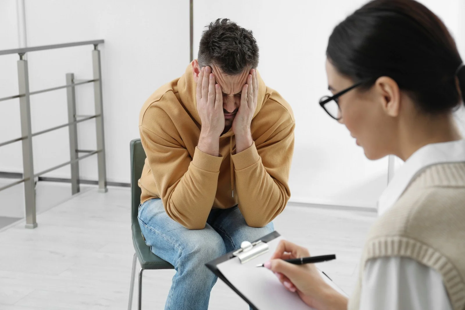 Signs Your Loved One Needs Drug Addiction Treatment