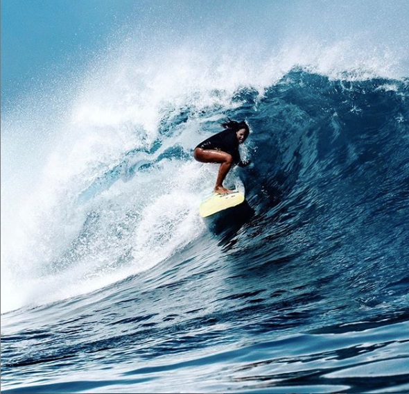 Mahina, Longboard Queen in a Barrel