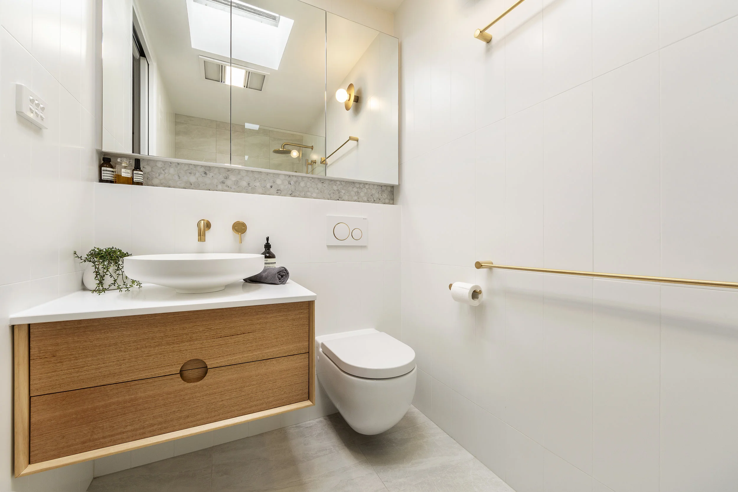 101 Fernside Ave Briar Hill_120.jpg