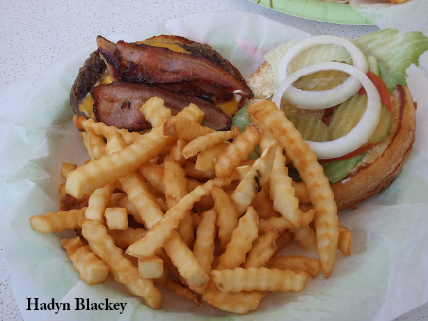 bacon burger edt.png