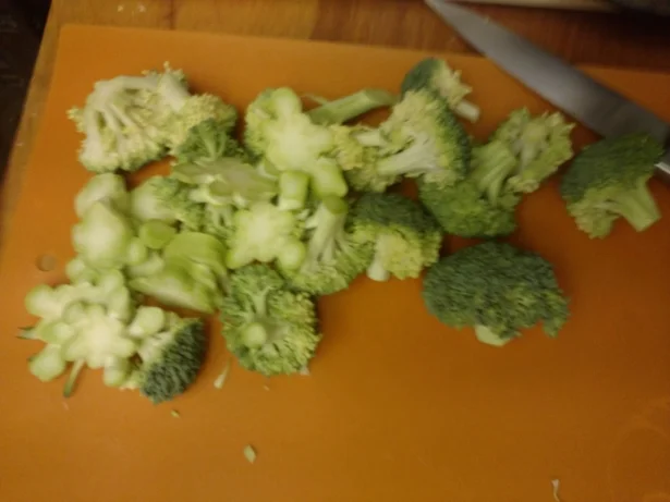broccoli blur.jpg