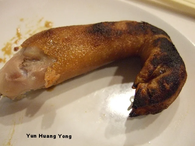 Yun Huang Yong.jpg