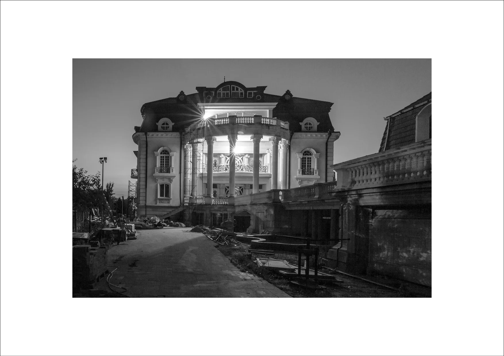 pushapetrov palais3.jpg