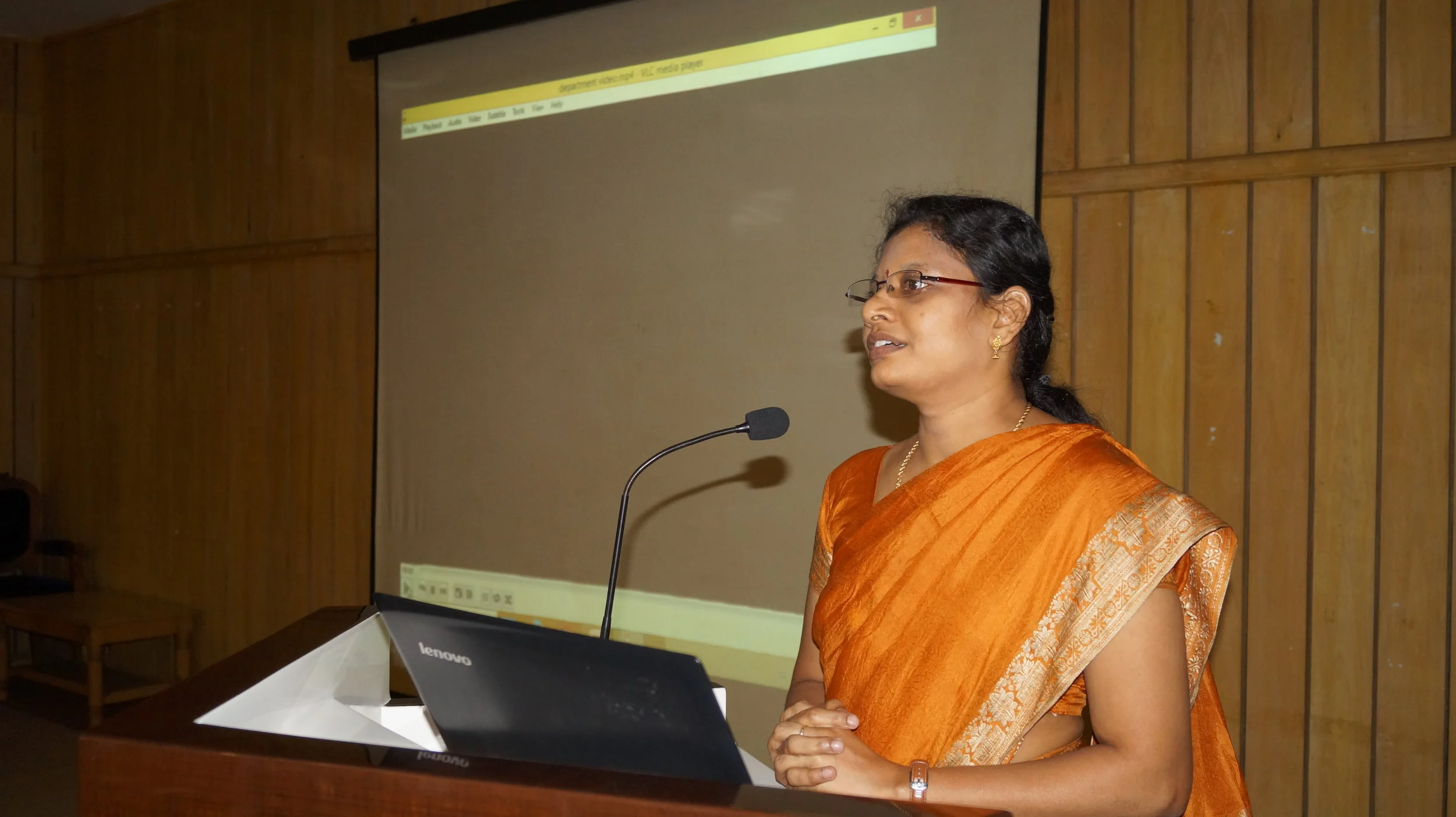 Dr.M.P.Brundha presenting the achievements and department activities in EDIFY