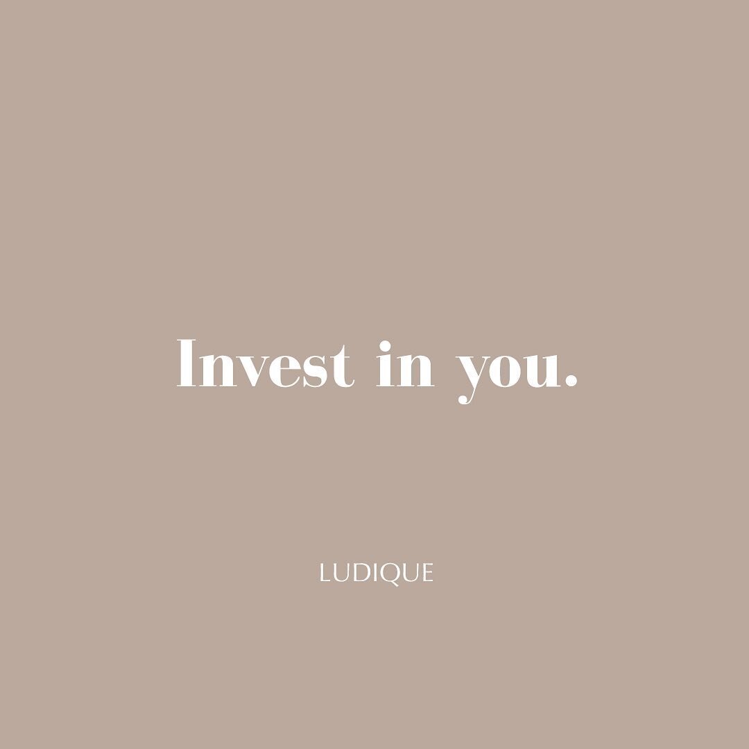 𝗜𝗻𝘃𝗲𝘀𝘁 𝗶𝗻 𝘆𝗼𝘂! ⁣🌿🌿🌿
⁣
The message is simple, you are your engine so is time to put the machine on. The time is today, the time is now. ⁣
⁣
#ludiquecollection #ludiquecandles #ludiquefragrances #quotes #quotes #sharethelove #lightoftheun