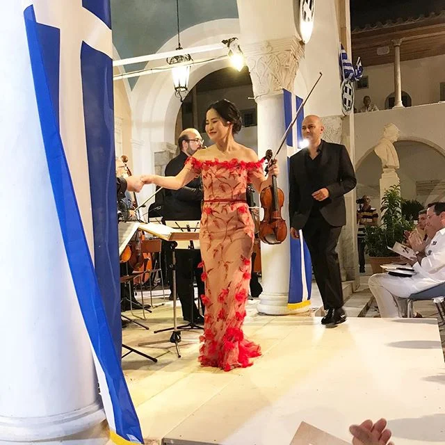 My son and I had (and my mom!) had the best time in Hydra island🇬🇷 ☀️#mayukokamio #hydraisland