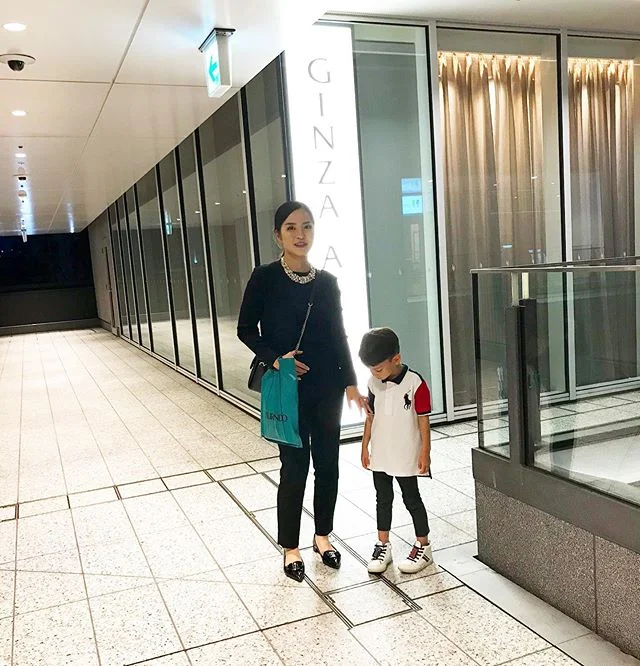 うちの小さな恋人と高級ラーメン食べに来た