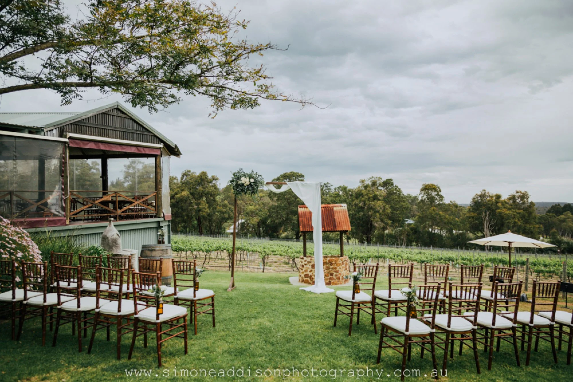 Fairbrossen Estate Wedding 01.jpg