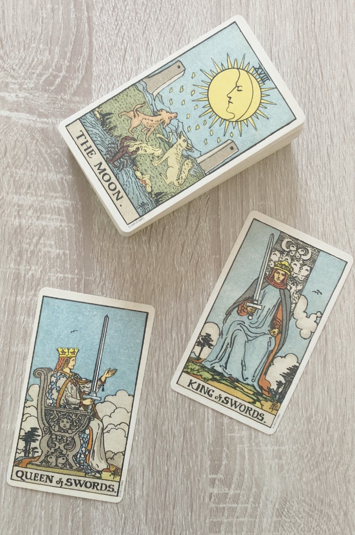 The King of Swords and Queen of Swords in combination in a tarot reading.