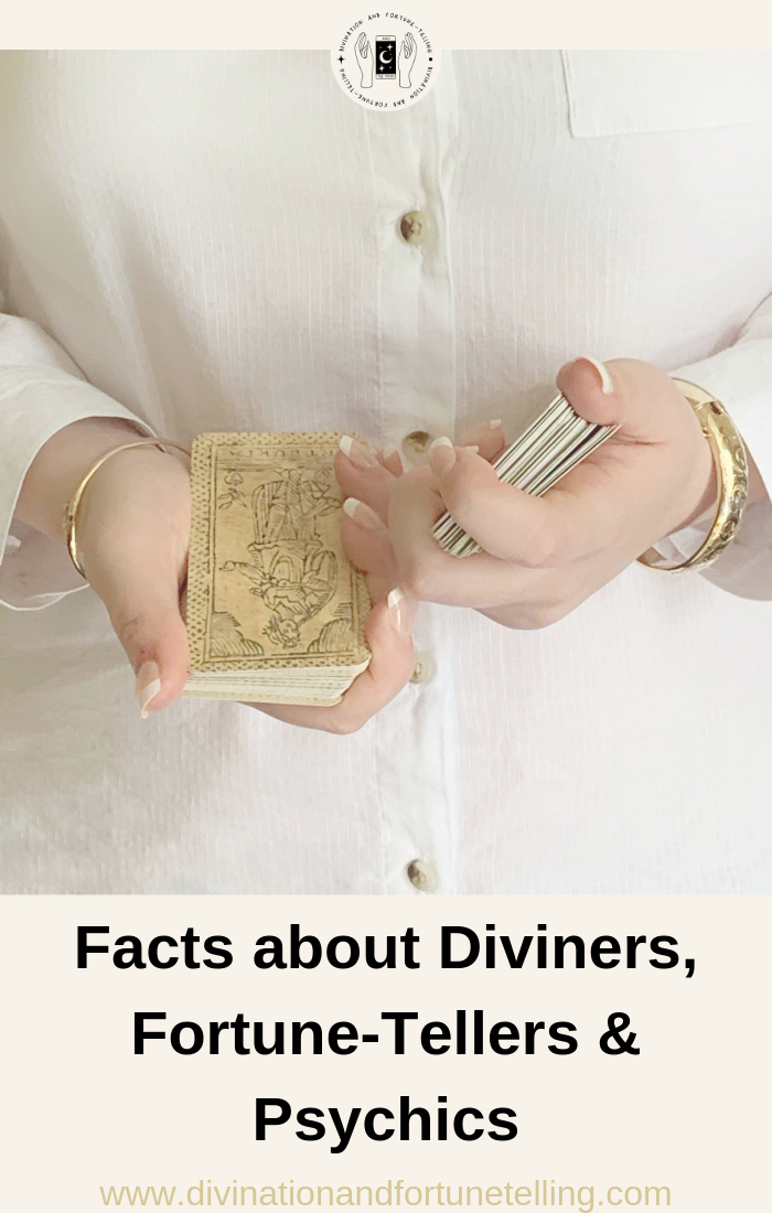 Art Illustration - Facts and statistics about divination practitioners, fortune tellers, tarot card readers, astrologers, numerologists and Lenormand card readers and psychics working in the spiritual industry. .png