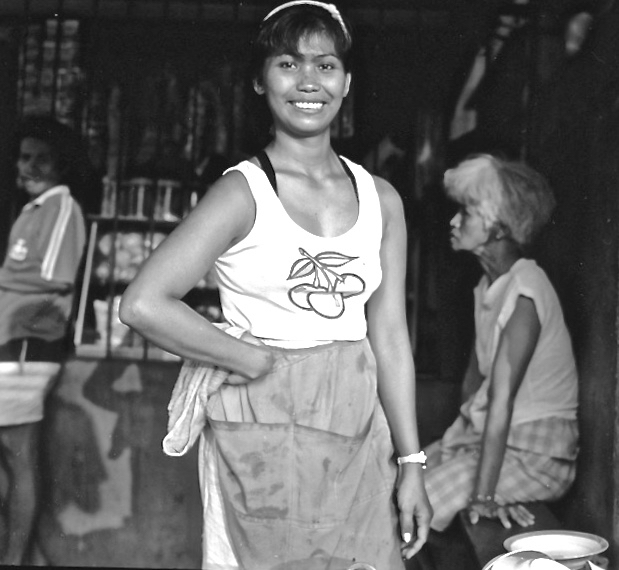 Barbecue Woman, Subic City, 1989