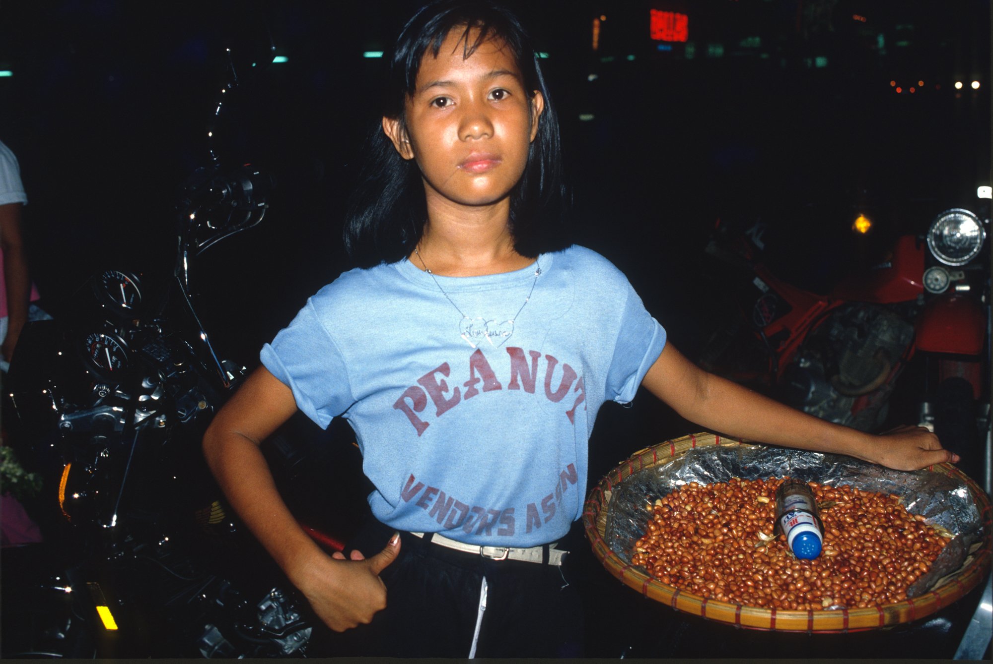 Peanuts Vendor, Magsaysay Drive