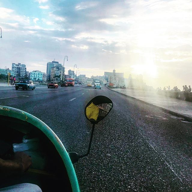 🥥🚖 Evening coco-taxi rides along the malec&oacute;n sea wall of Havana 🚖🥥 .
.
.
#bphcuba #cuba #havanacuba #cocotaxi #malecon #havana #vedado #visitcuba #explorecuba #travel #cuba2018 #cubantaxi #oceandrive #cubalove #cubalife #amorcubano #travel