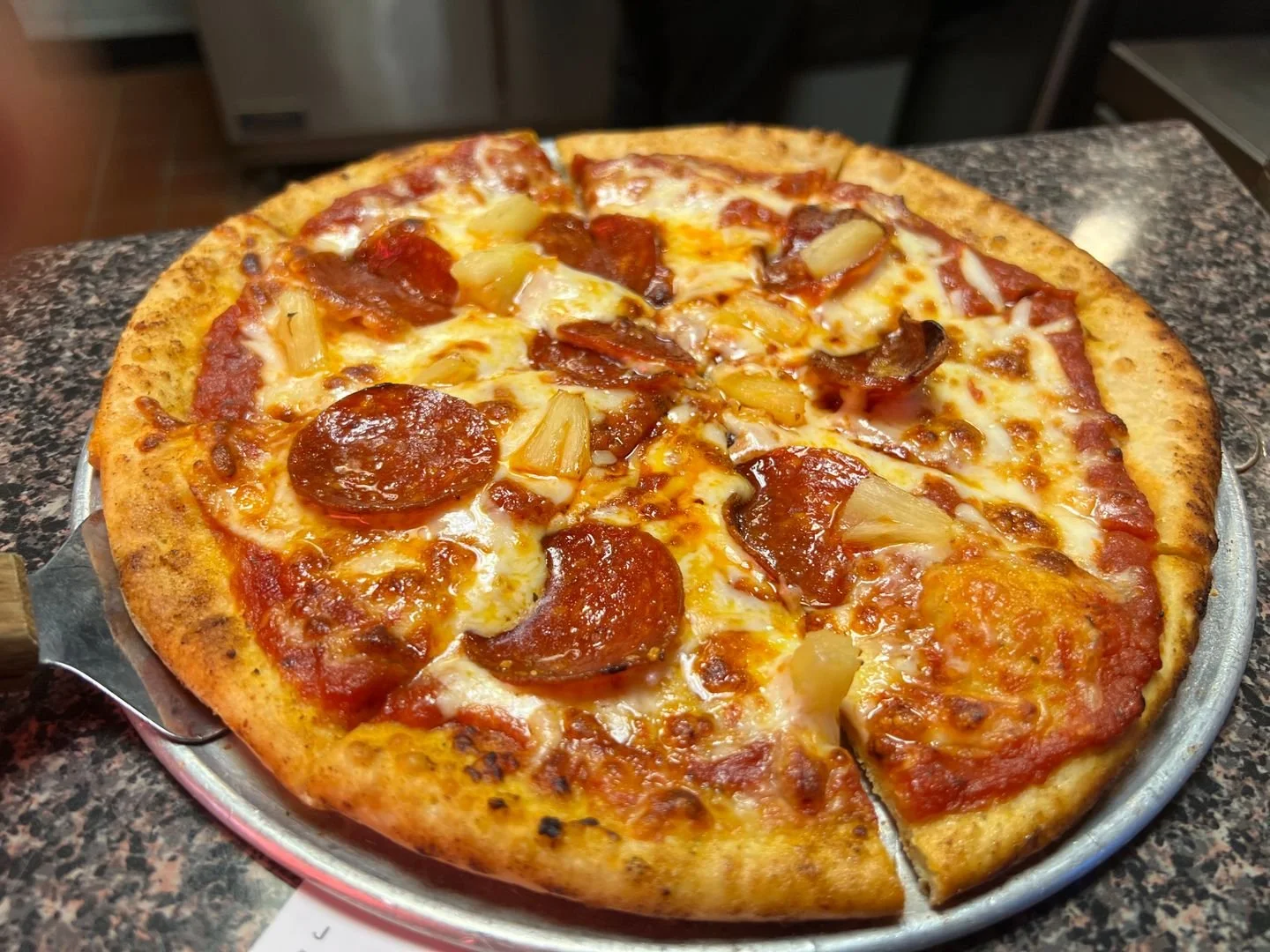 Pizza Hawaian.jpg