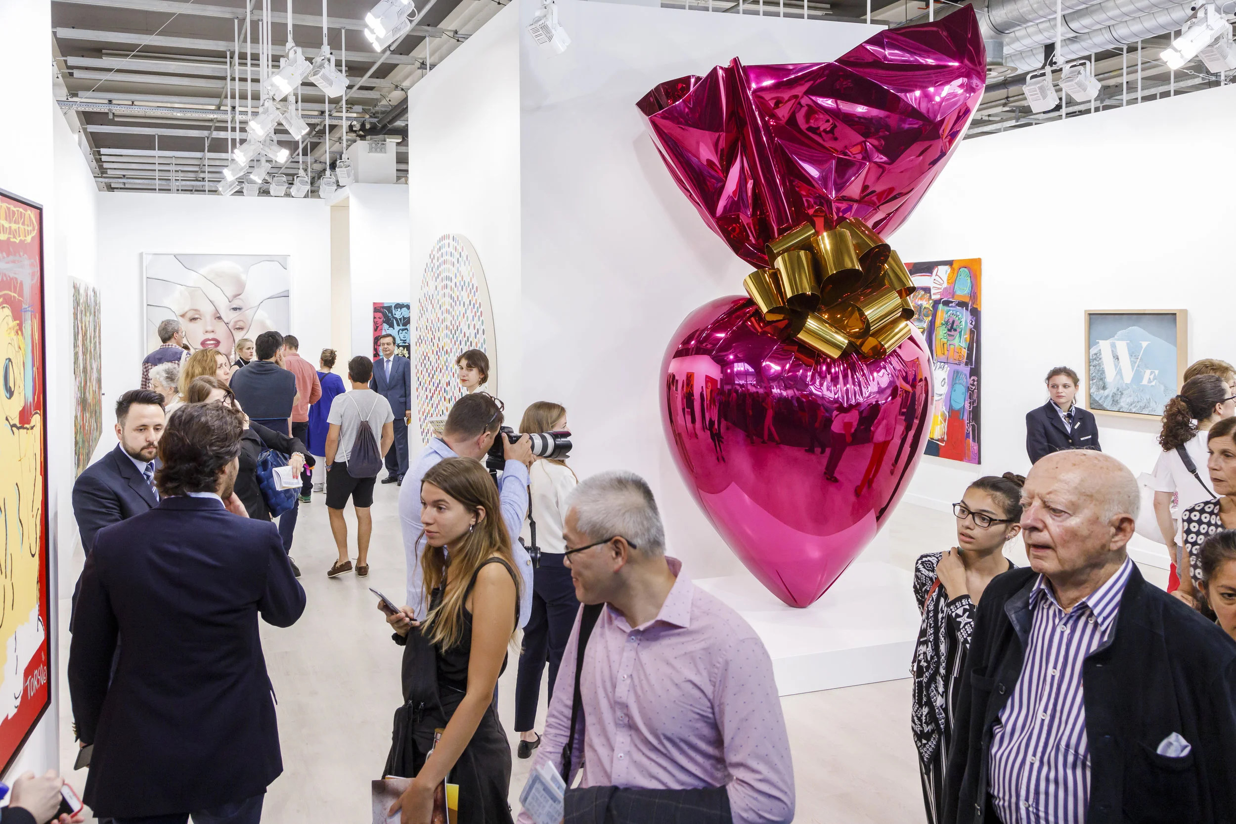 Female artists and record sales at Art Basel 2019