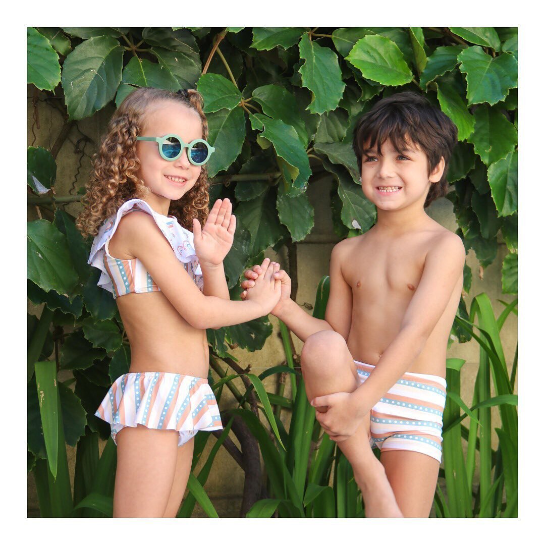 Staying cute, happy and safe from the Sun for beach fun!😎😜

&bull;
&bull;
&bull;
&bull;
&bull;
&bull;
&bull;
&bull;
&bull;

#kidsswimwear #Crochetswimwear #Sustainableswimwear #KidsUPF50 #Activekids #Kidsresortwear #Kidsbathingsuit #Kidscoverups #C
