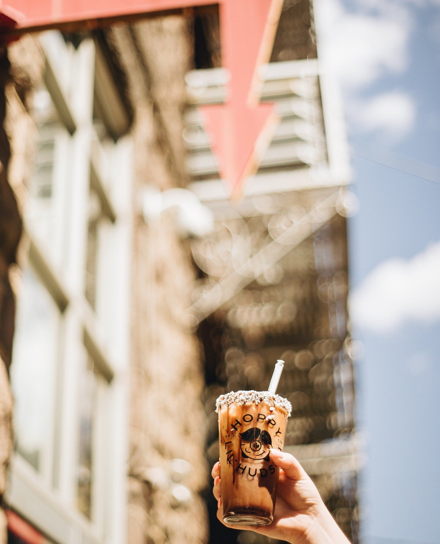 Happy Friday y'all! Treat yourself to an Iced Mocho-nut Latte 😍⁠
-⁠
-⁠
-⁠
#phillybrunch #brunchfood #breakfast #phillybreakfast #phillylunch #phillyfoodies #byob #phillybyob #eggs #coffee #morningroutine #phillyfoodfinds #brunchgang #mimosa #trendin