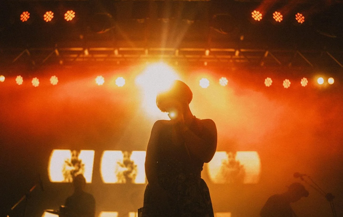 Check out my website which goes into depth my recent seductive LED screen art commission (link in bio) for epic Melbourne punk band @gut___health &amp; @cubadupa The video artwork combines architecture, women&rsquo;s archival footage, typography, new