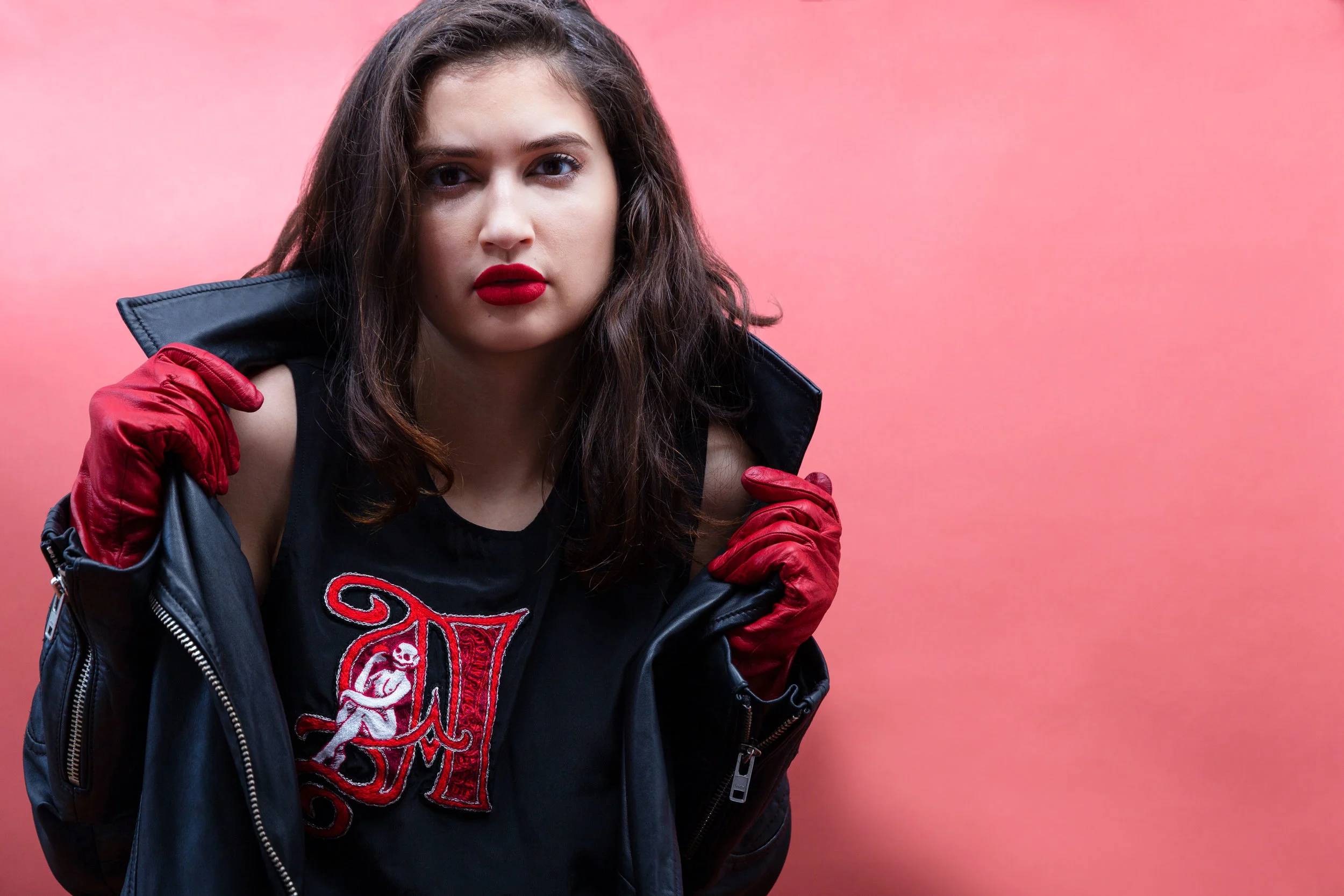 Scarlet-A-gloves-up.jpg