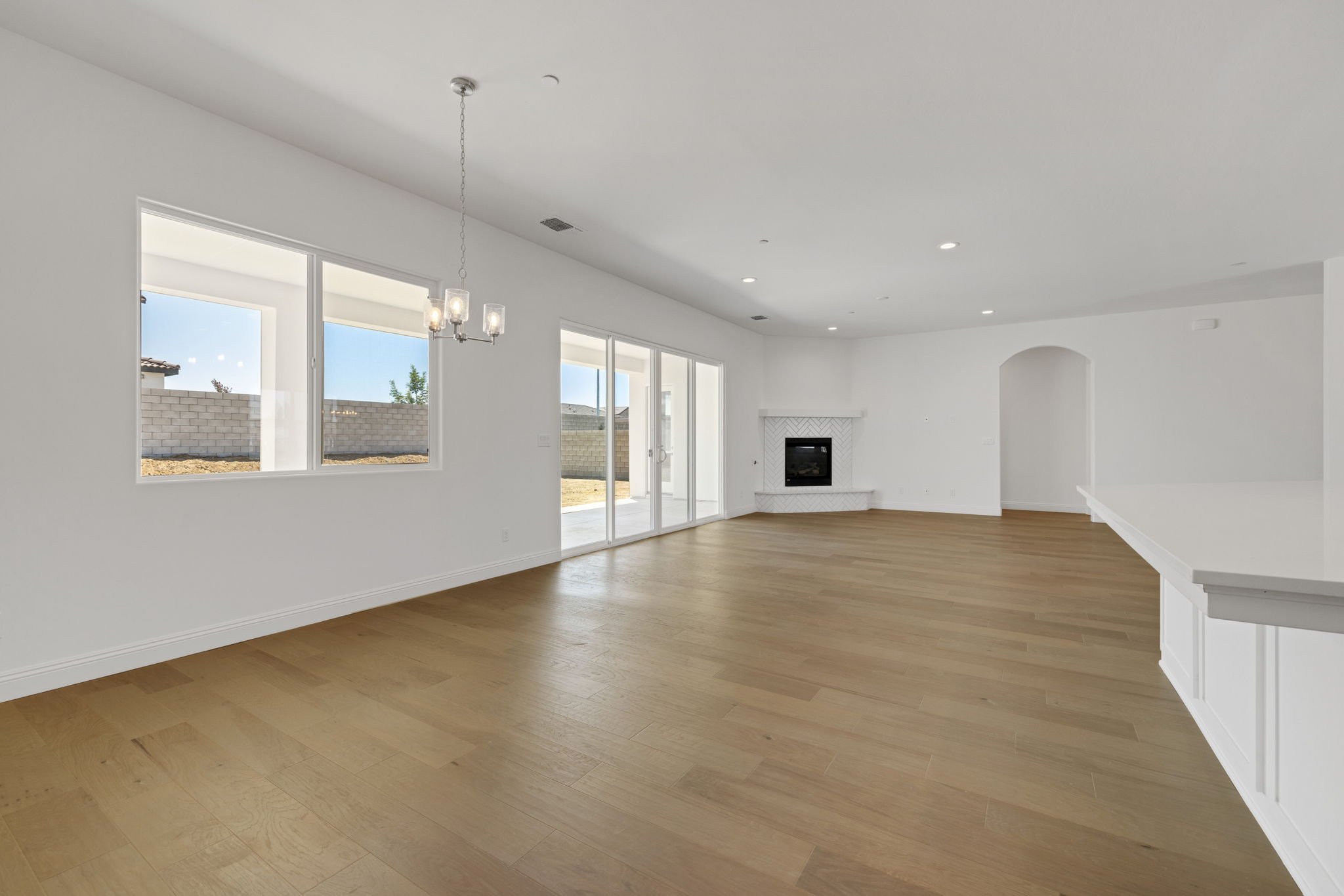 17-web-or-mls-7508-ruthburg-wy.jpeg