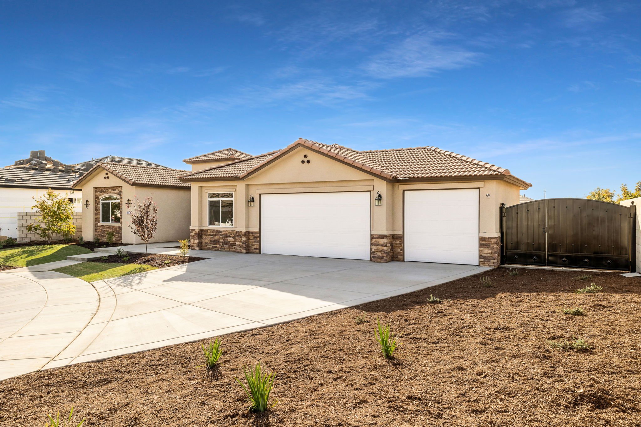 3-web-or-mls-8815-roverton-ct.jpg