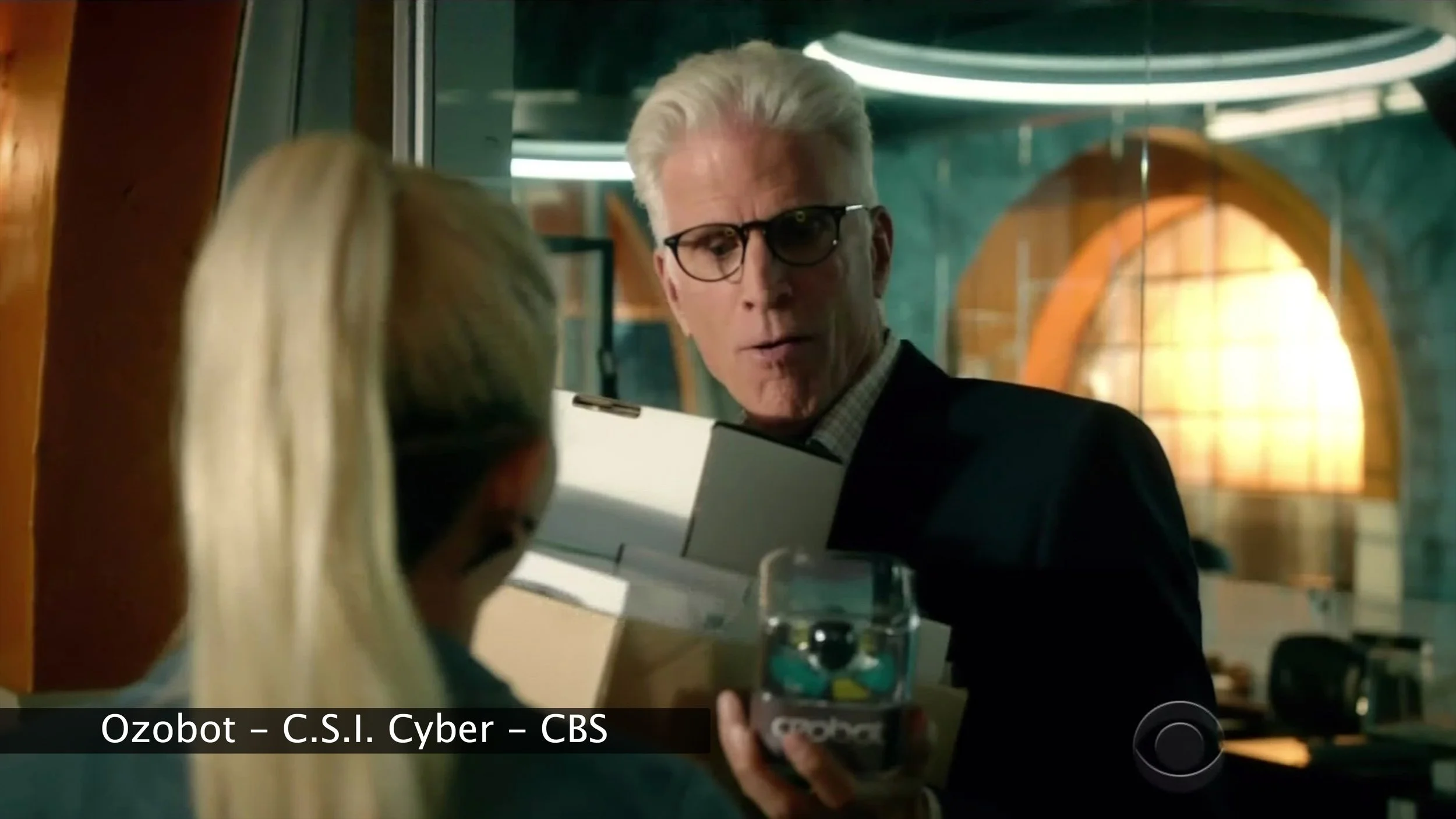 +Ozobot - CSI Cyber - WhyFi10152.jpg