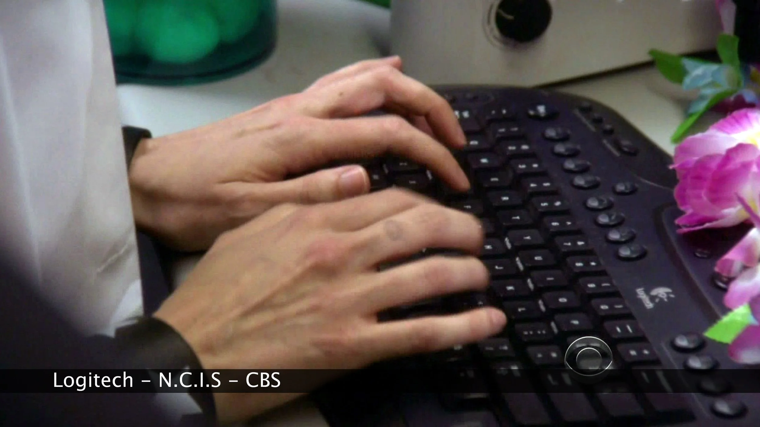 Logitech - NCIS - Phoenix10121.jpg