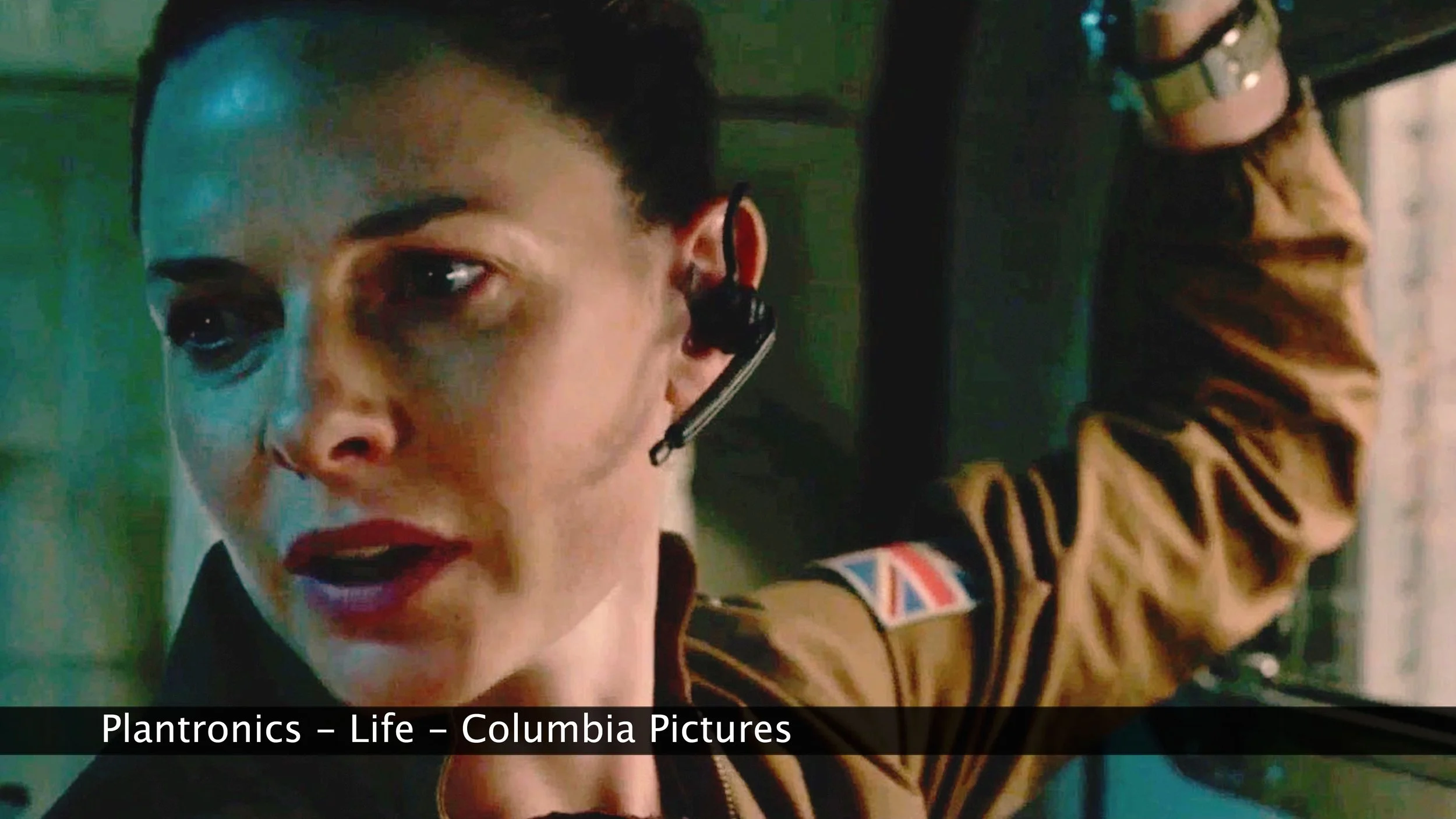 +Plantronics - Life - Clip-Hand0317-1.jpg