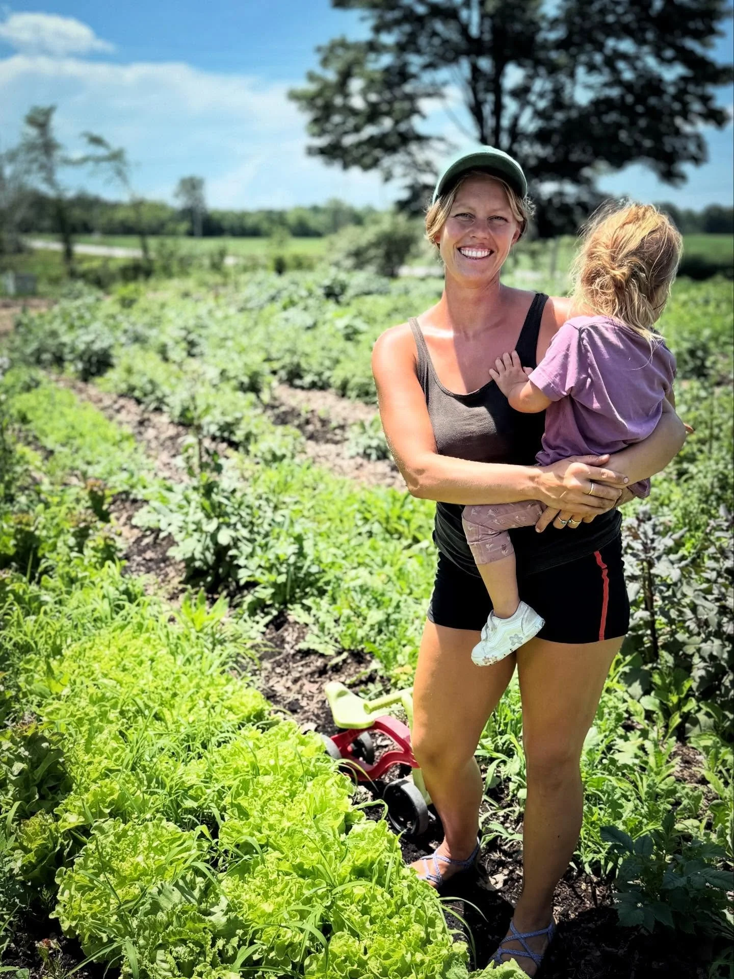 Some great new connections this season so far. Had the pleasure of meeting Ali from @blomstergardfarm earlier this year and she kindly invited us to swing by and pick up some extra heads of lettuce from her beautiful farm in NW Indiana when the inten