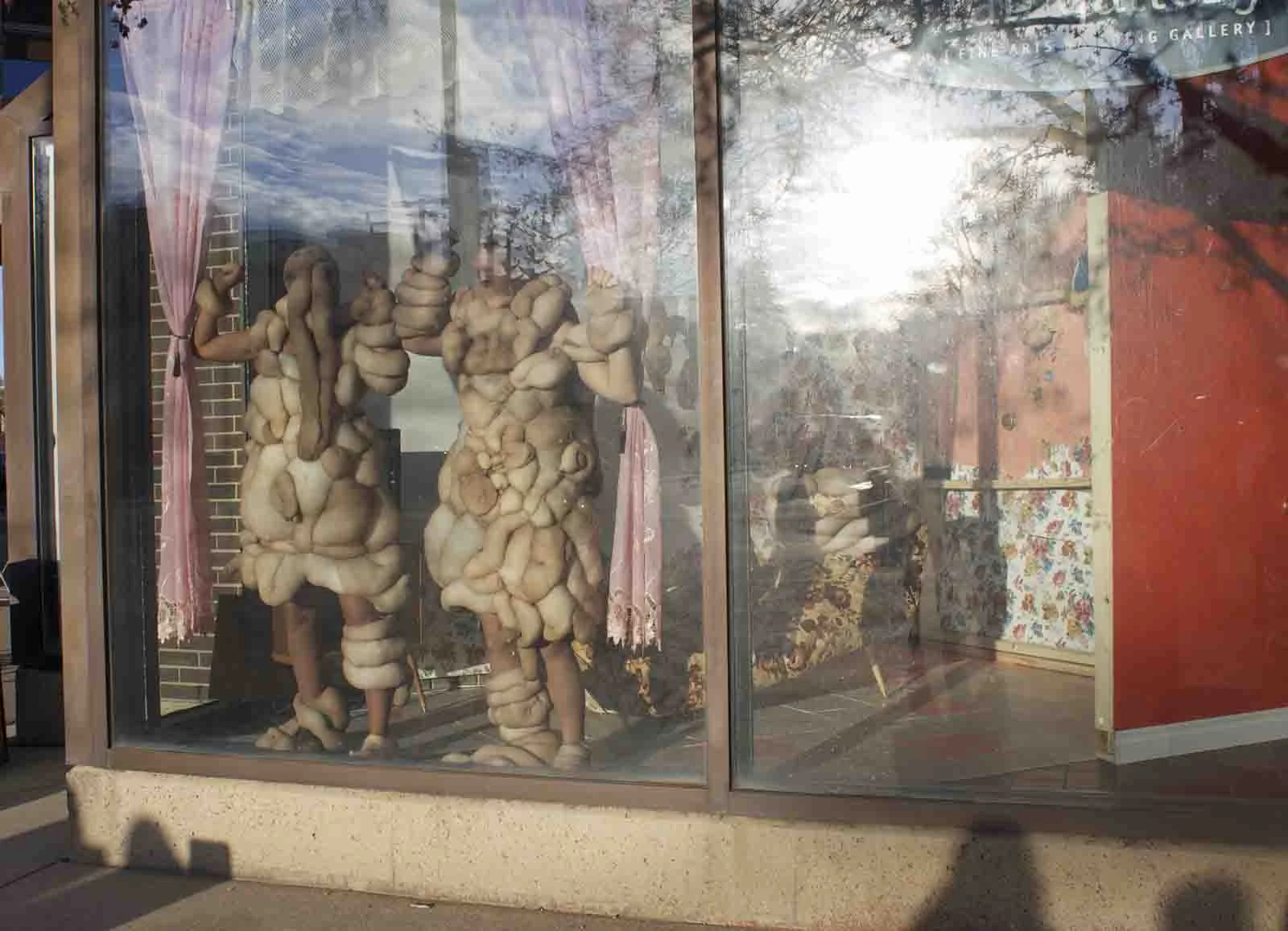 schaulust performance,video still copy.jpg