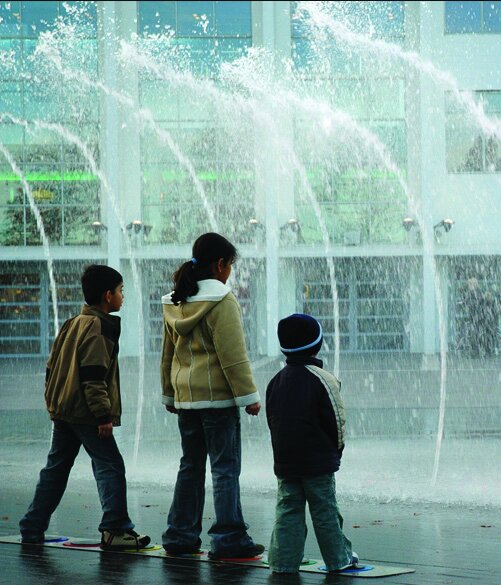wembley arena - fountains.jpg