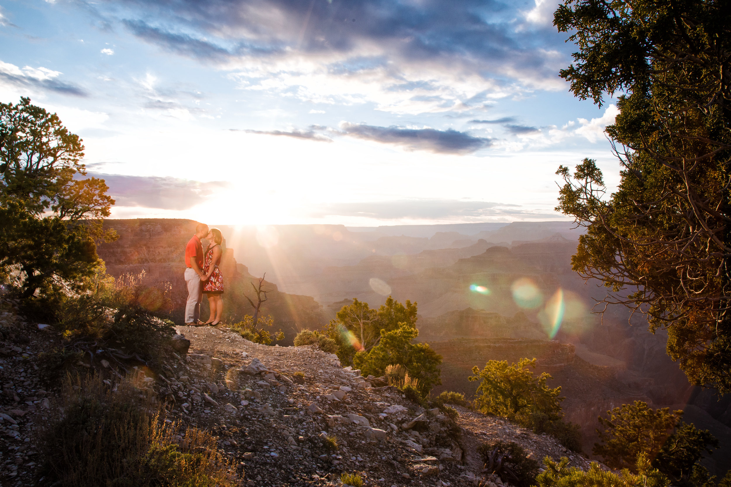 Exploding light. Grand Canyon comes alive.