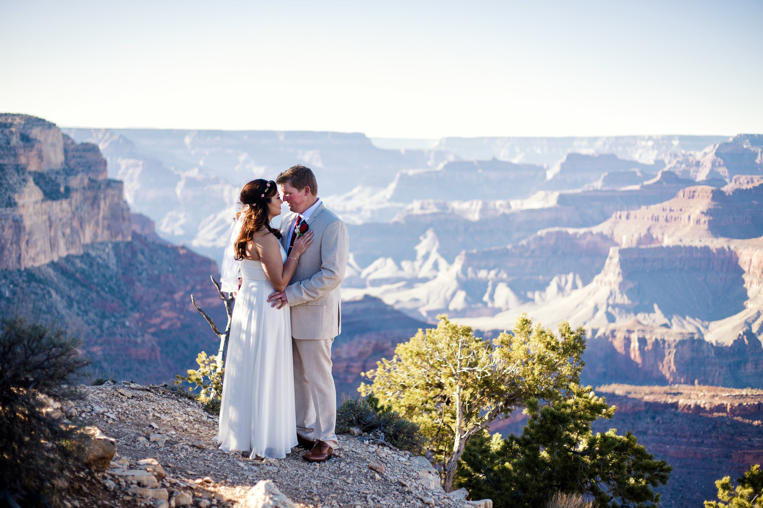 Winter wedding at Grand Canyon.