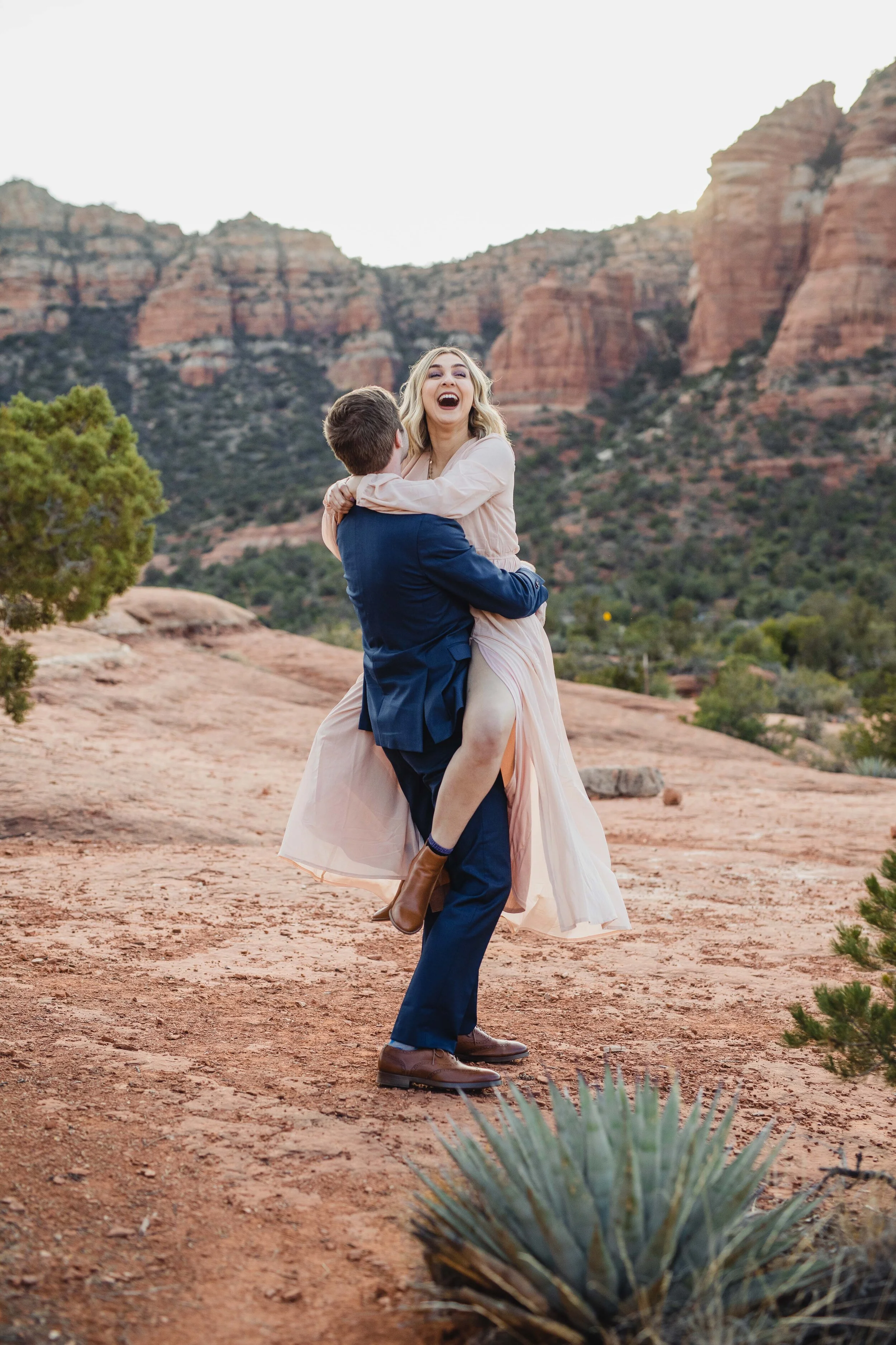 Sedona red rocks engagement photo session at bell rock