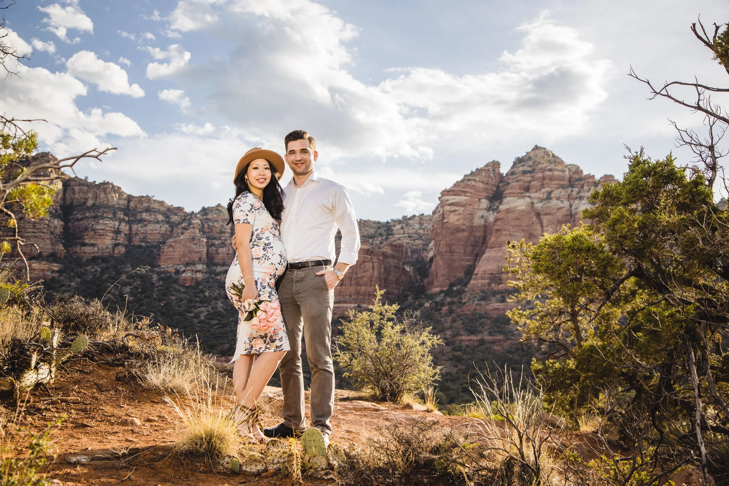 Sedona Red Rock Baby Moon Maternity Photography at Bell Rock
