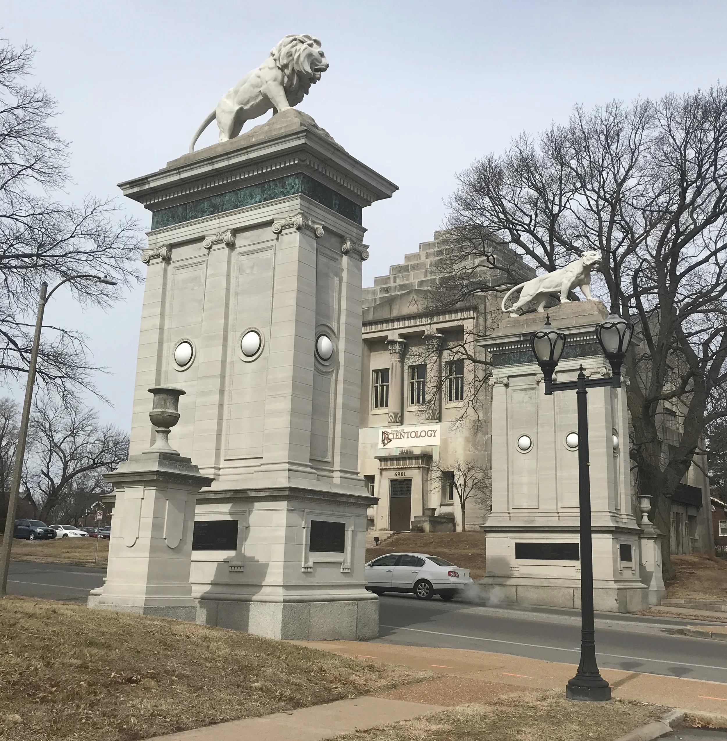 Delmar Loop, St. Louis, Mo. February 2018. Photo by Rachel Lindsey.