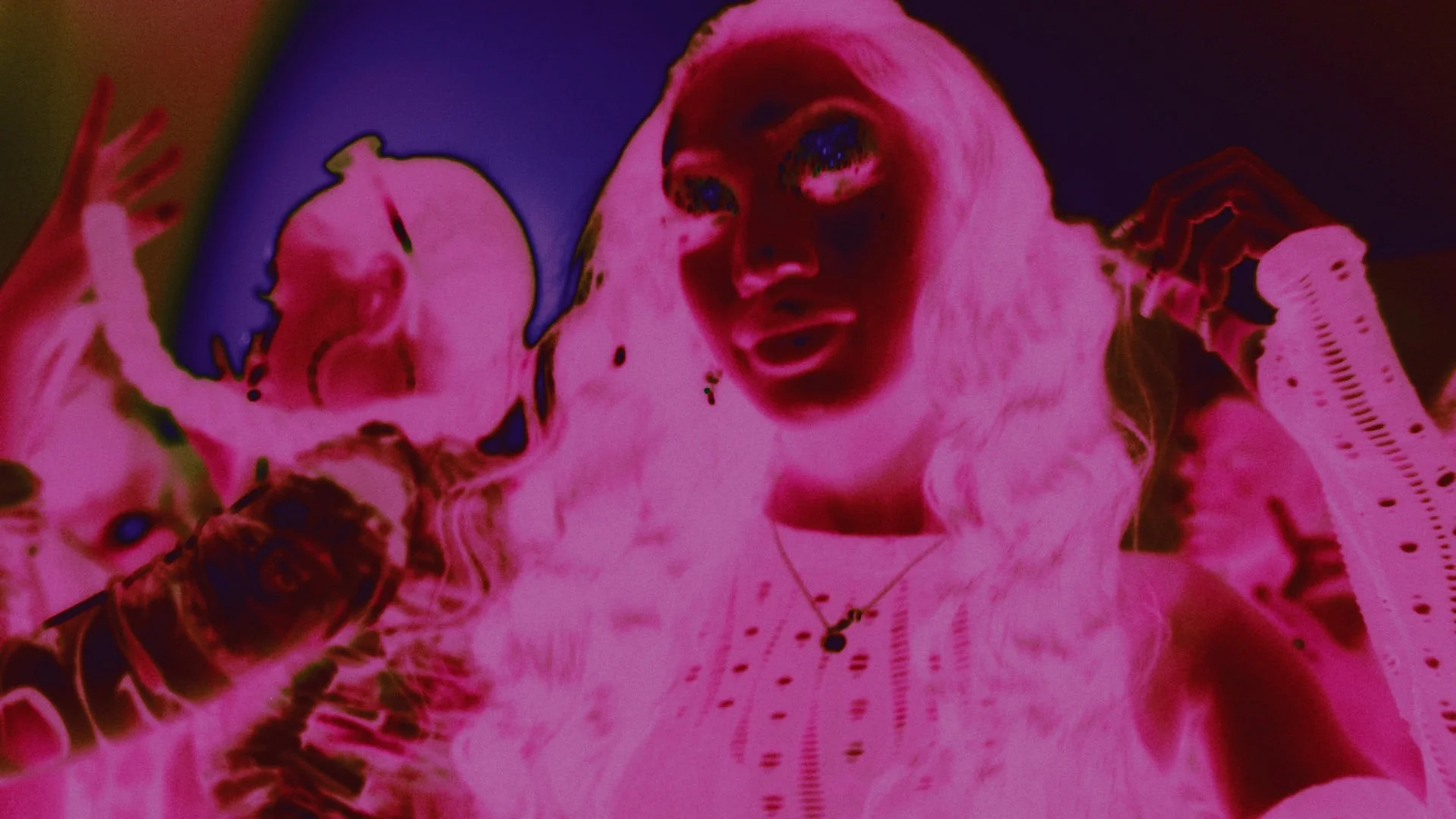 nombreKARI - STAR GIRL (Official Music Video)