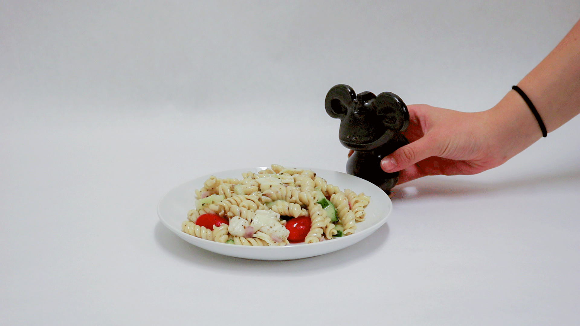 Pepper-Shaker.gif