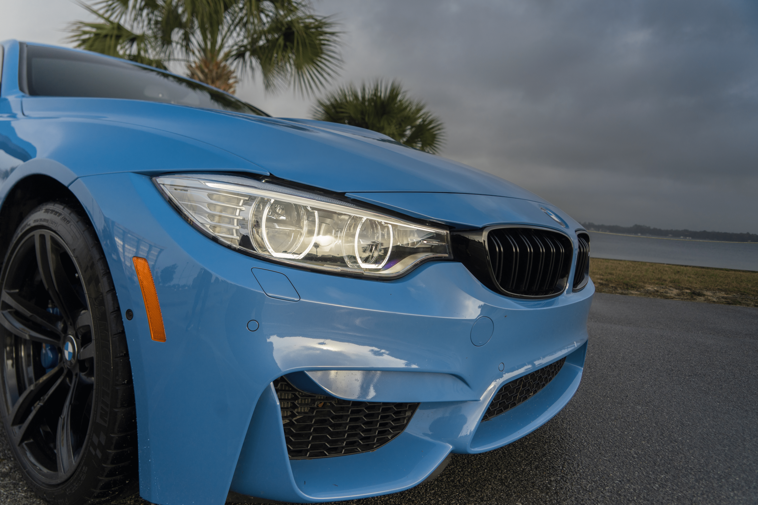 Front_BMW-min.png
