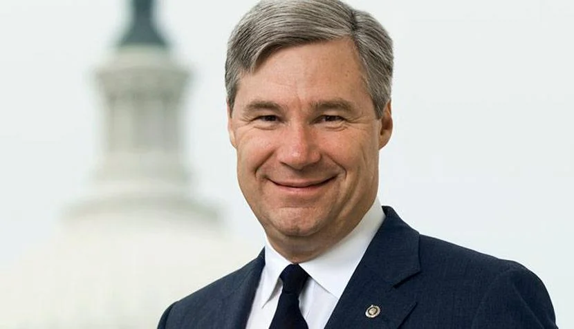 Senator Sheldon Whitehouse ‘82 discussed his career and his time at Virginia Law with the Law Weekly. Photo credit UVA Law.