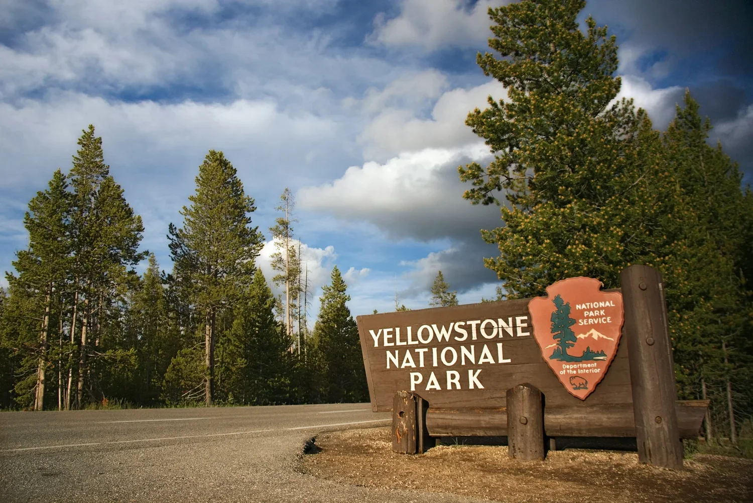 What Should You Not Miss in Yellowstone?