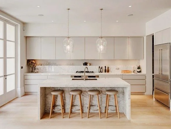 Prime example of a kitchen that makes cooking and entertaining seamless. 