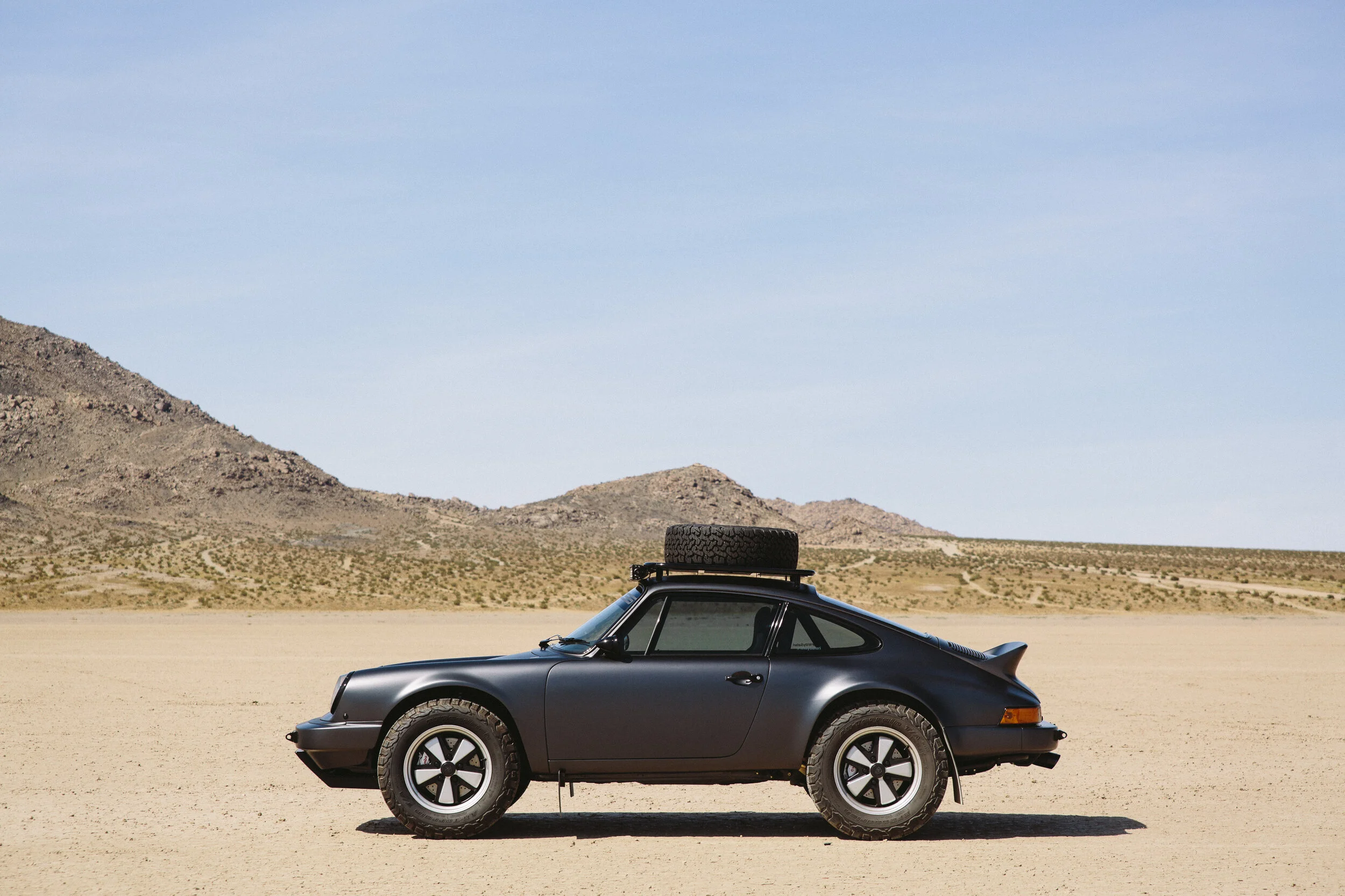This Porsche 911 Safari Absolutely Shreds