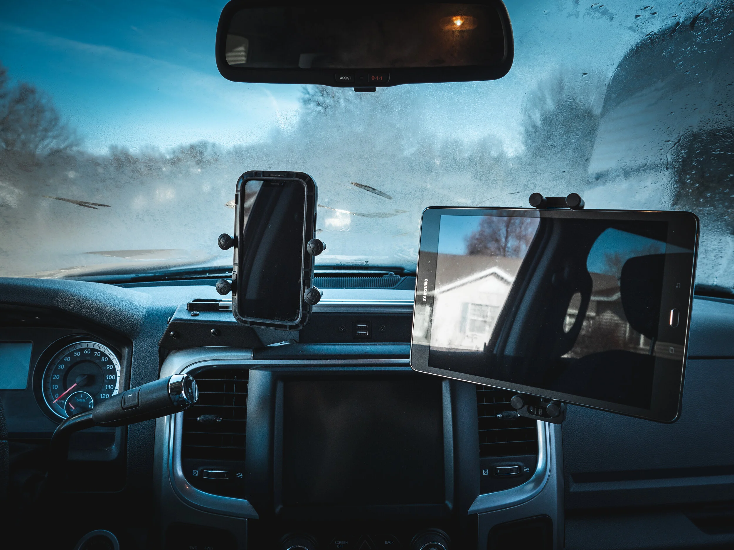 The Best Dashboard Accessory Mount For Overlanding Overland Kitted