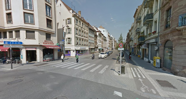 [Image: Pedestrian crossings integrate seamlessly with the sidewalks.