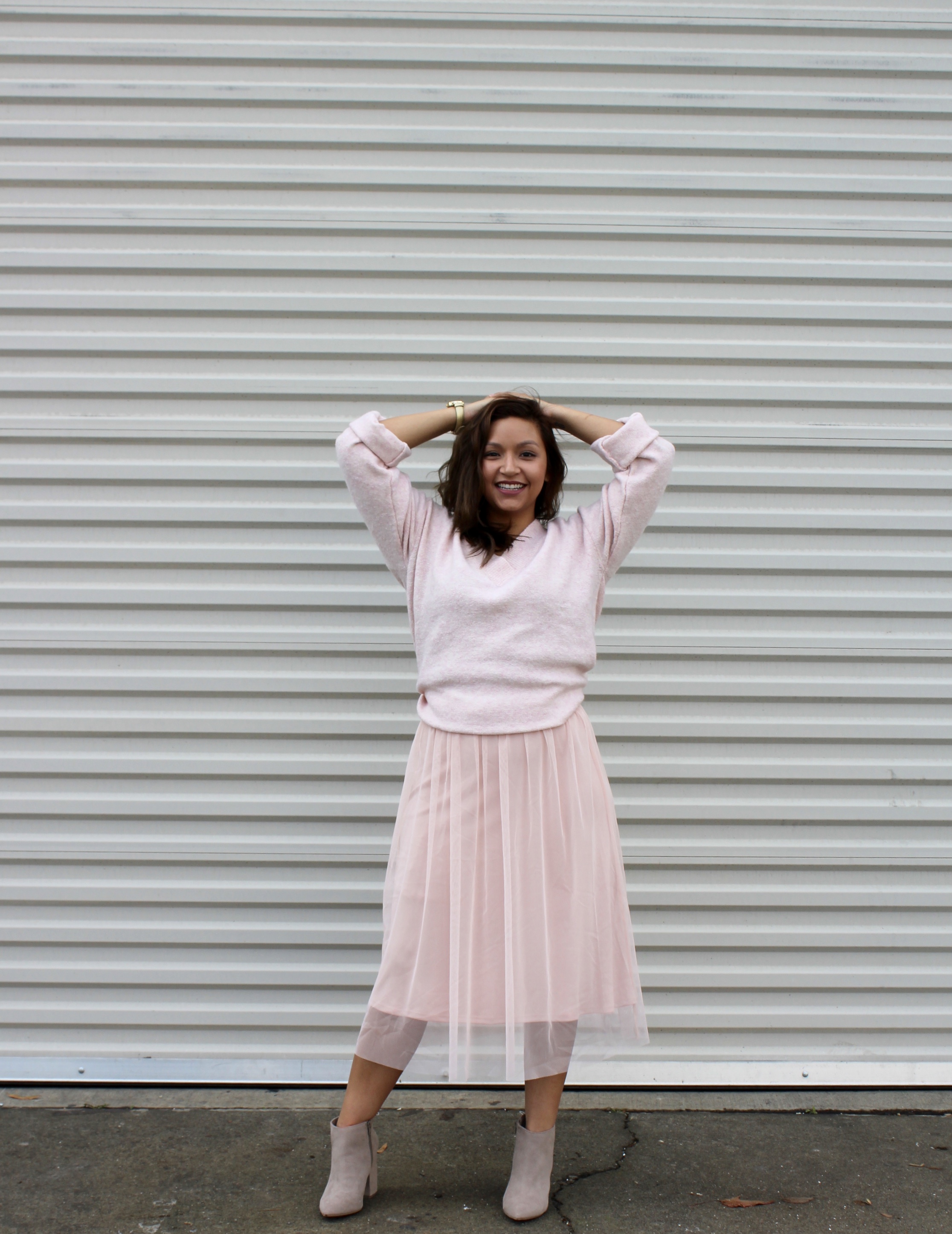 Blush Pink Oversized sweater with a Blush pink H&M Tulle Skirt