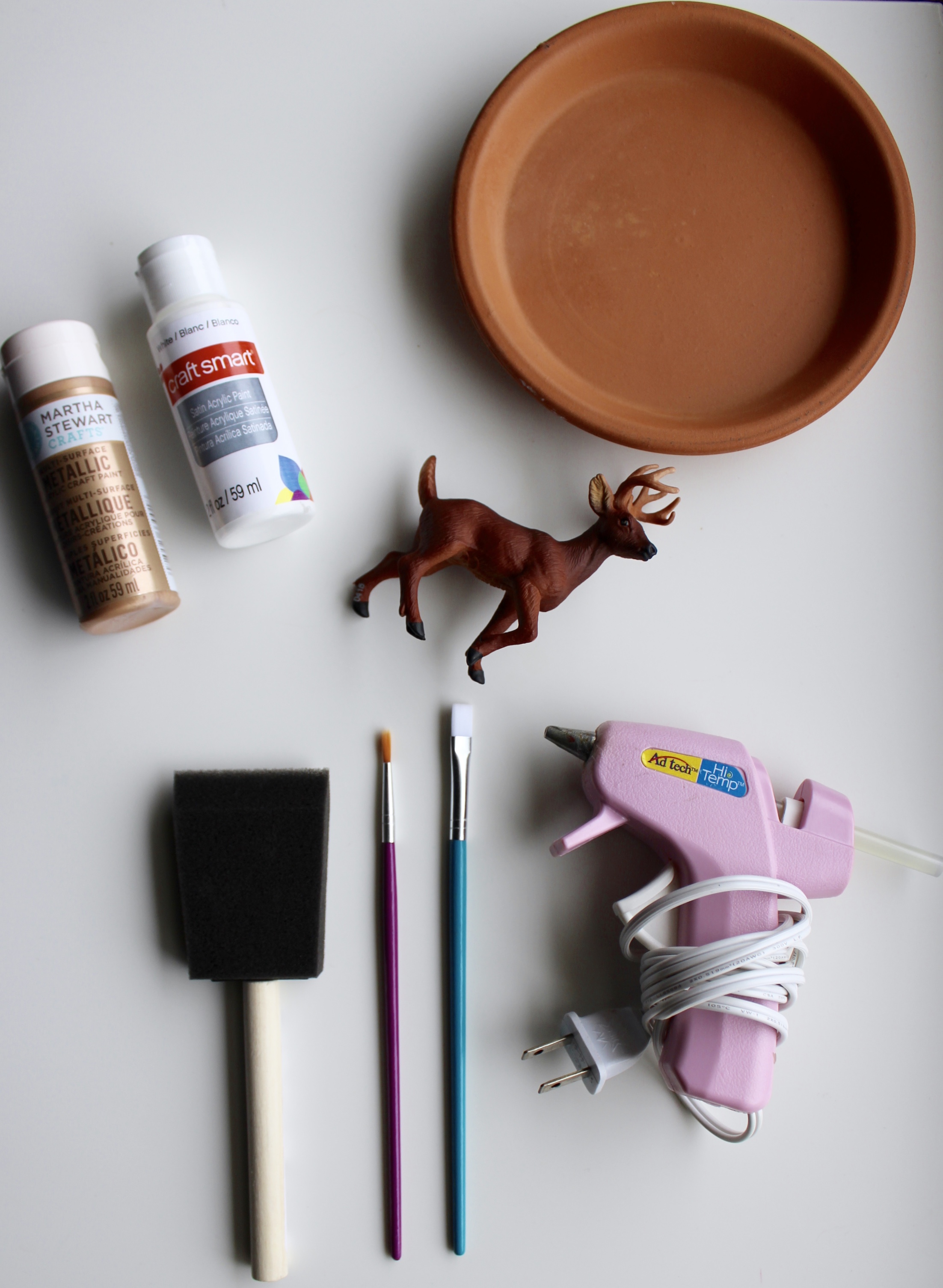 Materials to make a jewelry dish. Pink Glue Gun 