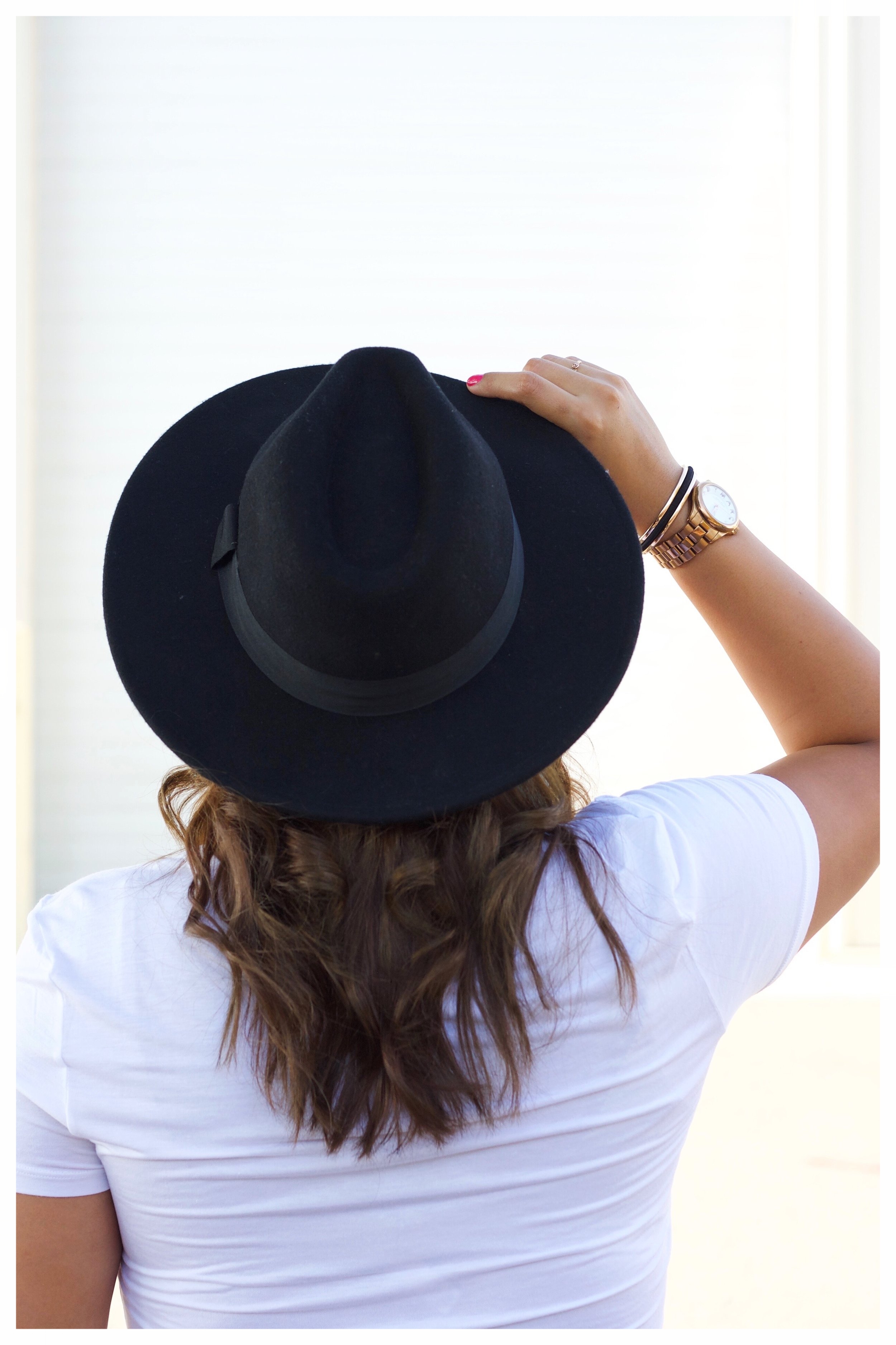 Black Felt Wide Brim Fedora Hat 