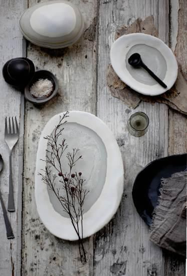 Neutral table scape with natural textures