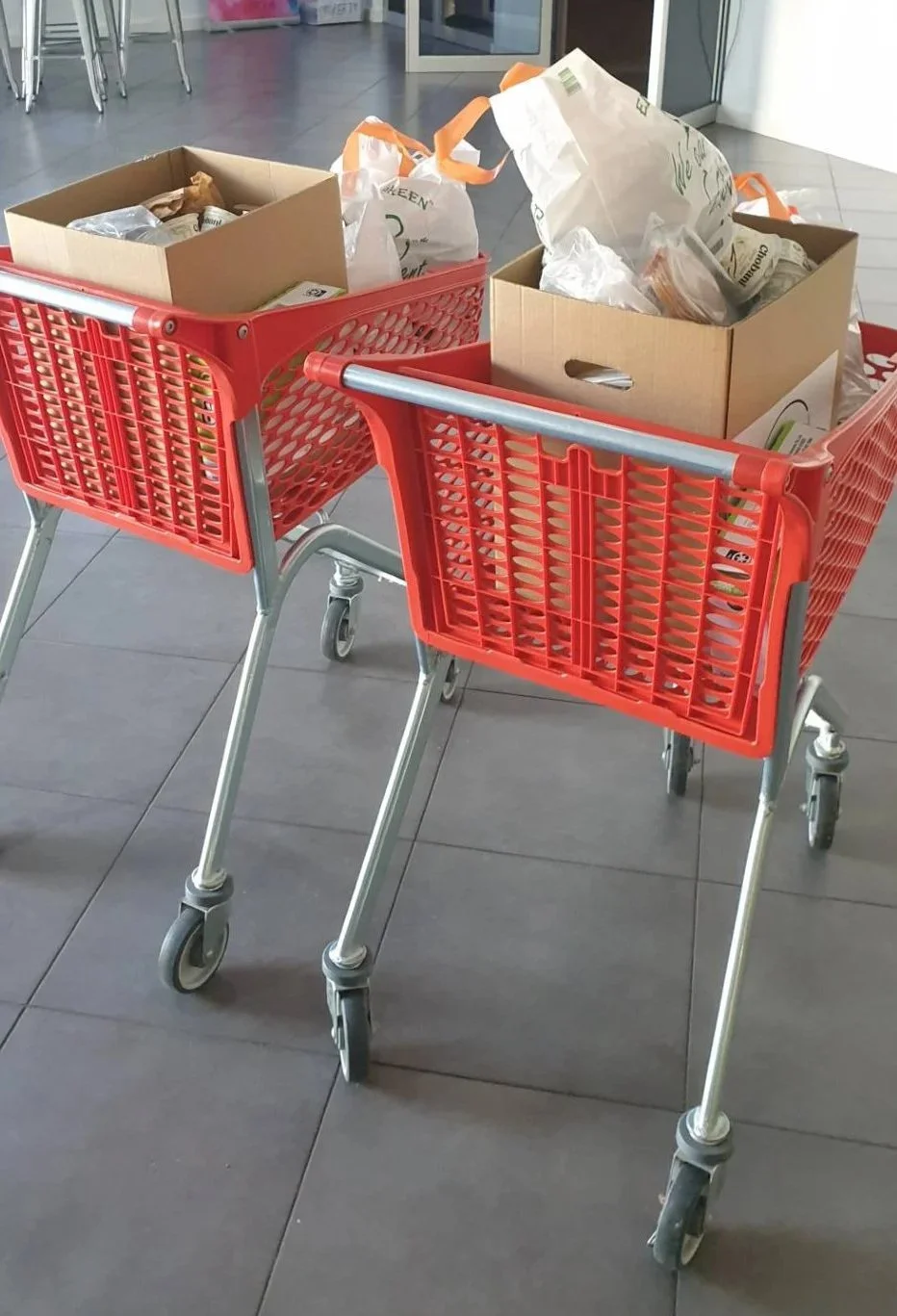 Vantage Point Community Care receives a donation of two 90L trolleys